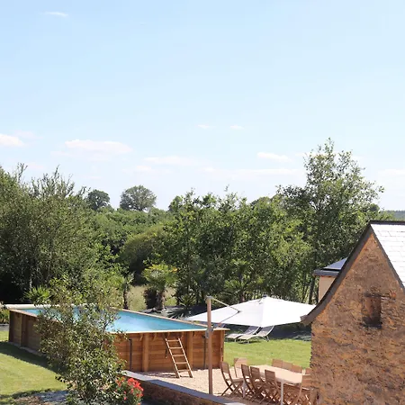 Le Plessis Aux Oiseaux 3*